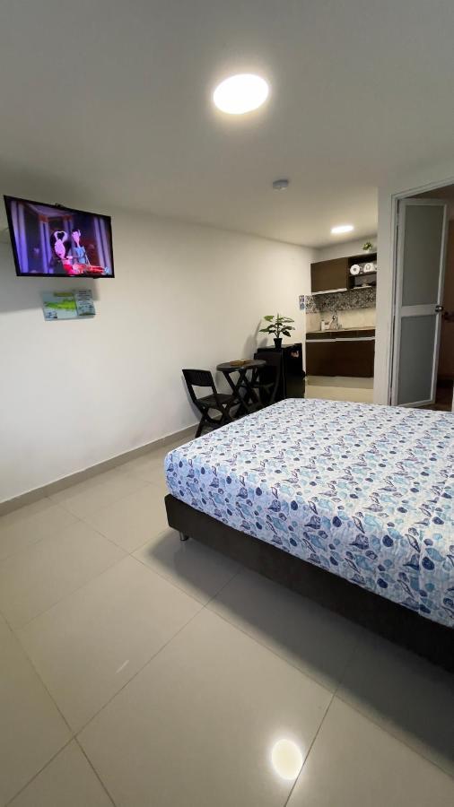 Sea Life Apartamentos En Via Principal Centro Y San Luis San Andrés Εξωτερικό φωτογραφία