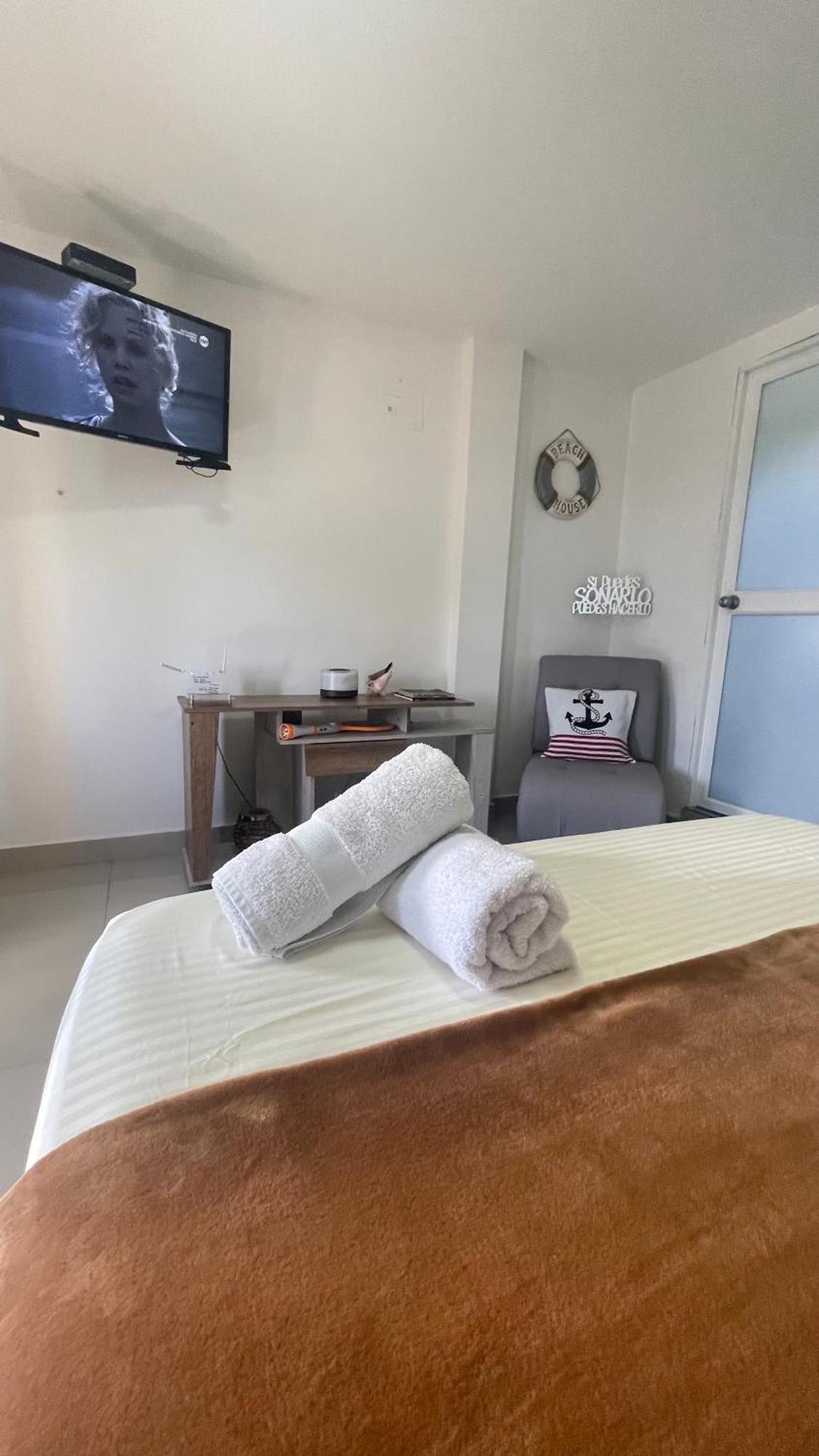 Sea Life Apartamentos En Via Principal Centro Y San Luis San Andrés Εξωτερικό φωτογραφία