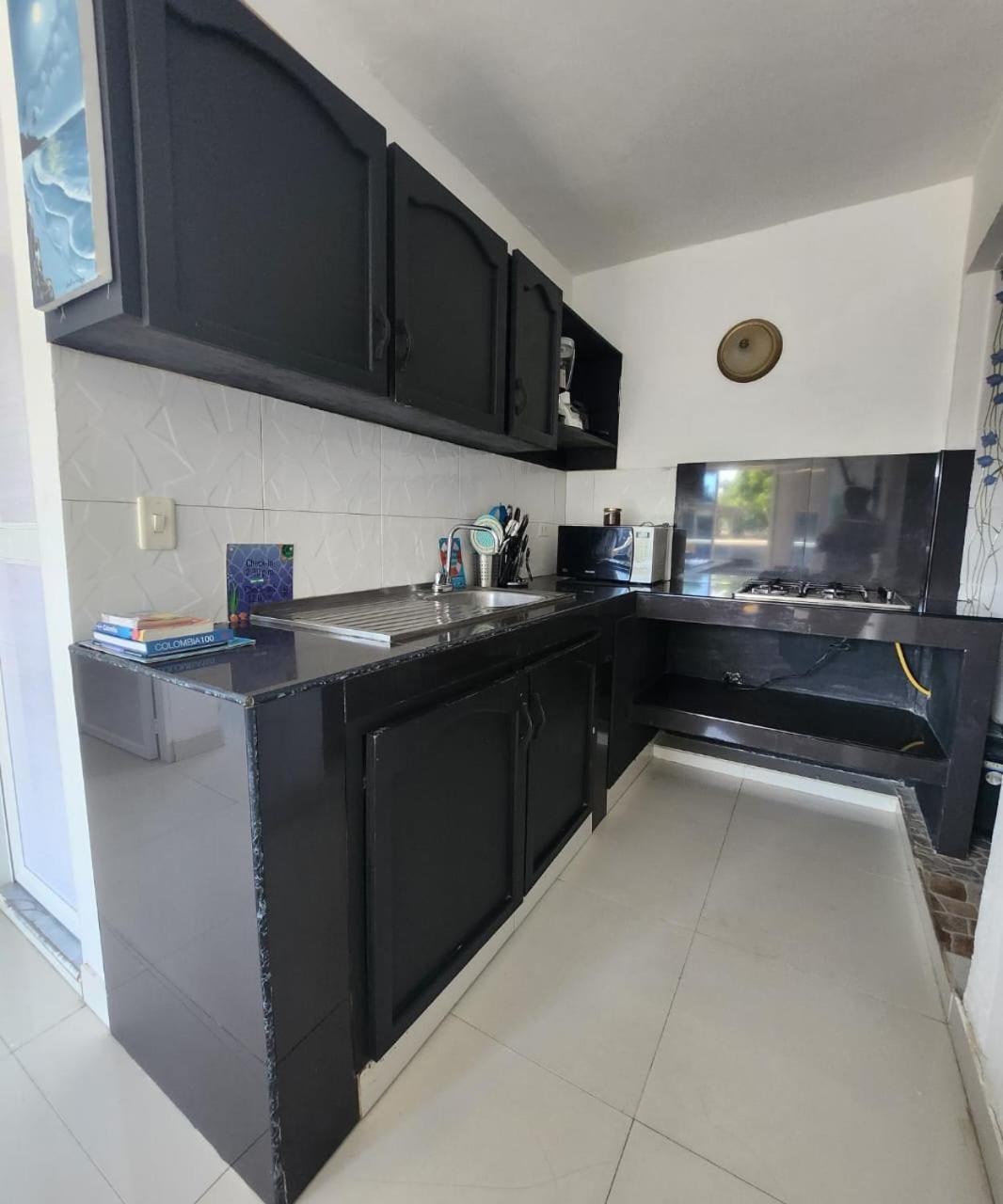 Sea Life Apartamentos En Via Principal Centro Y San Luis San Andrés Εξωτερικό φωτογραφία